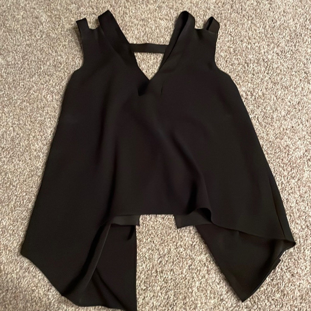 BCBG DRESS SHIRT
